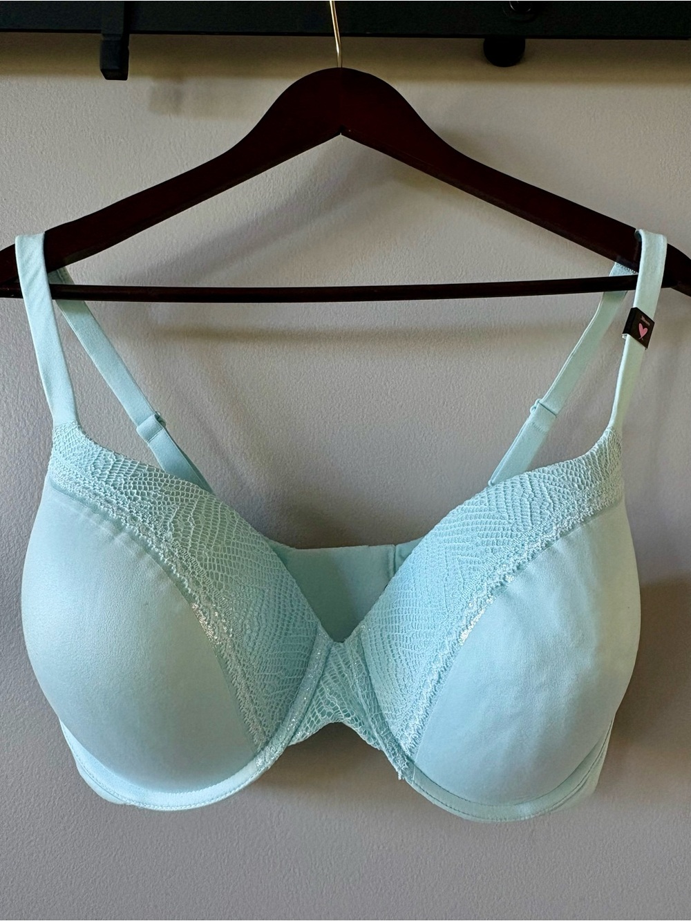 Victoria's Secret Body by Victoria Perfect Shape Bra 38DDD Lace Convertible NWT
